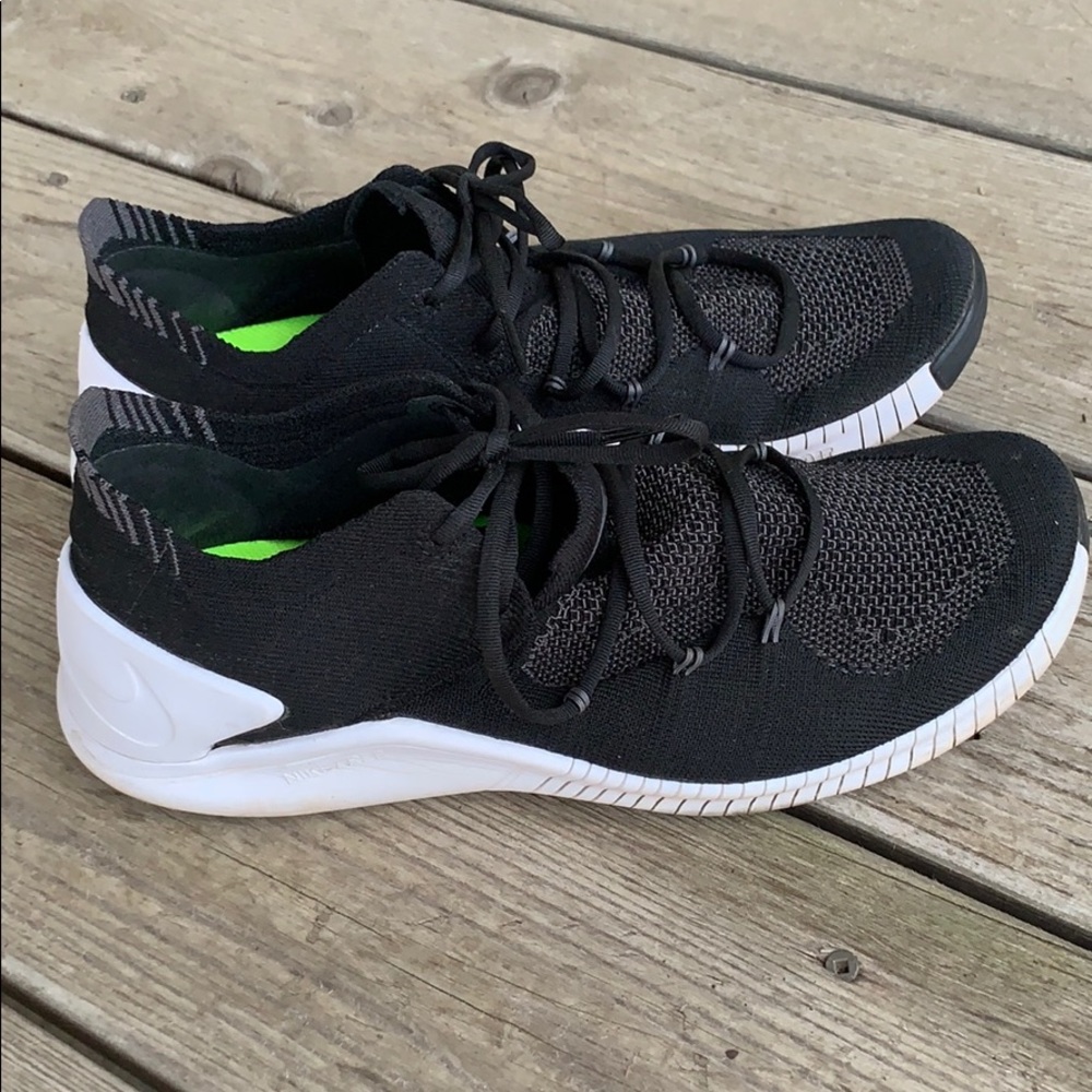 Nike Free Run Sneakers